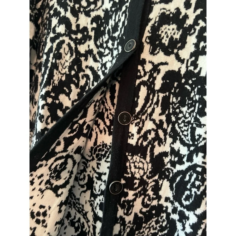 Black White Cardigan Damask Jacquard Sweater Cardigan Classic Casual EUC S #785